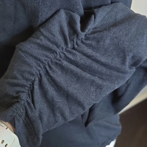 Anthropologie Pilcro Long Sleeve Scoop Neck Henley Tee Ruched Sleeves Black - M - Picture 6 of 9